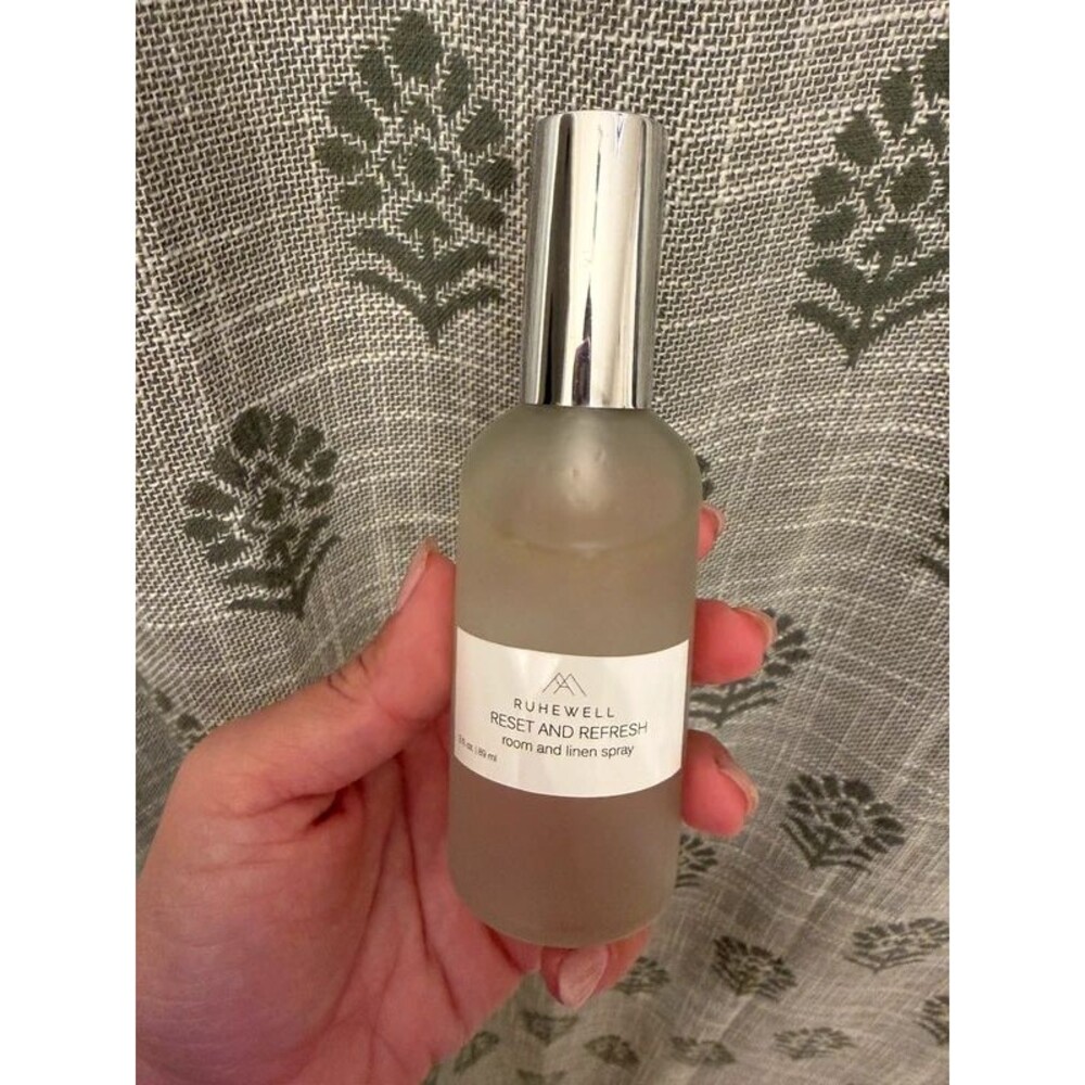 Ruhewell Reset & Refresh Migraine & Headache Room + Linen Spray 2 oz NEW